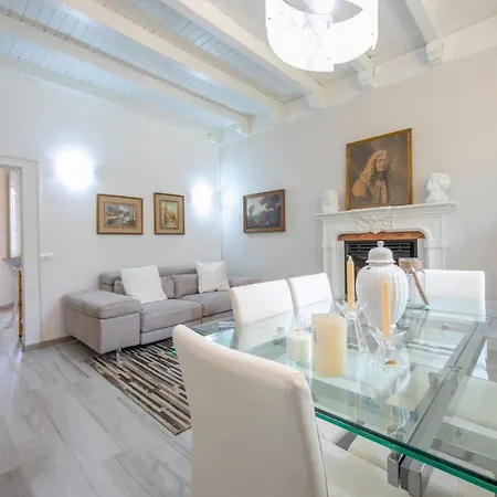Appartement Sleeps 6 Wifi *