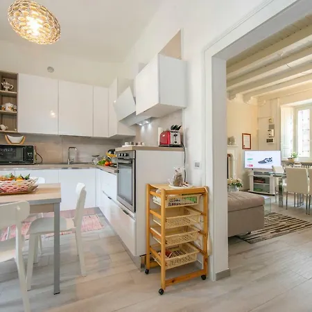 Appartement Sleeps 6 Wifi Meina