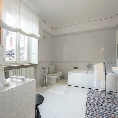 Sleeps 6 Wifi * Meina